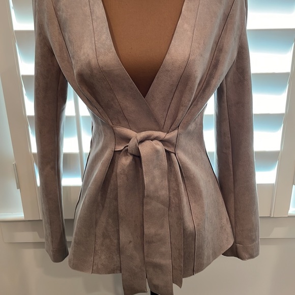 FATE JACKET - Picture 5 of 7